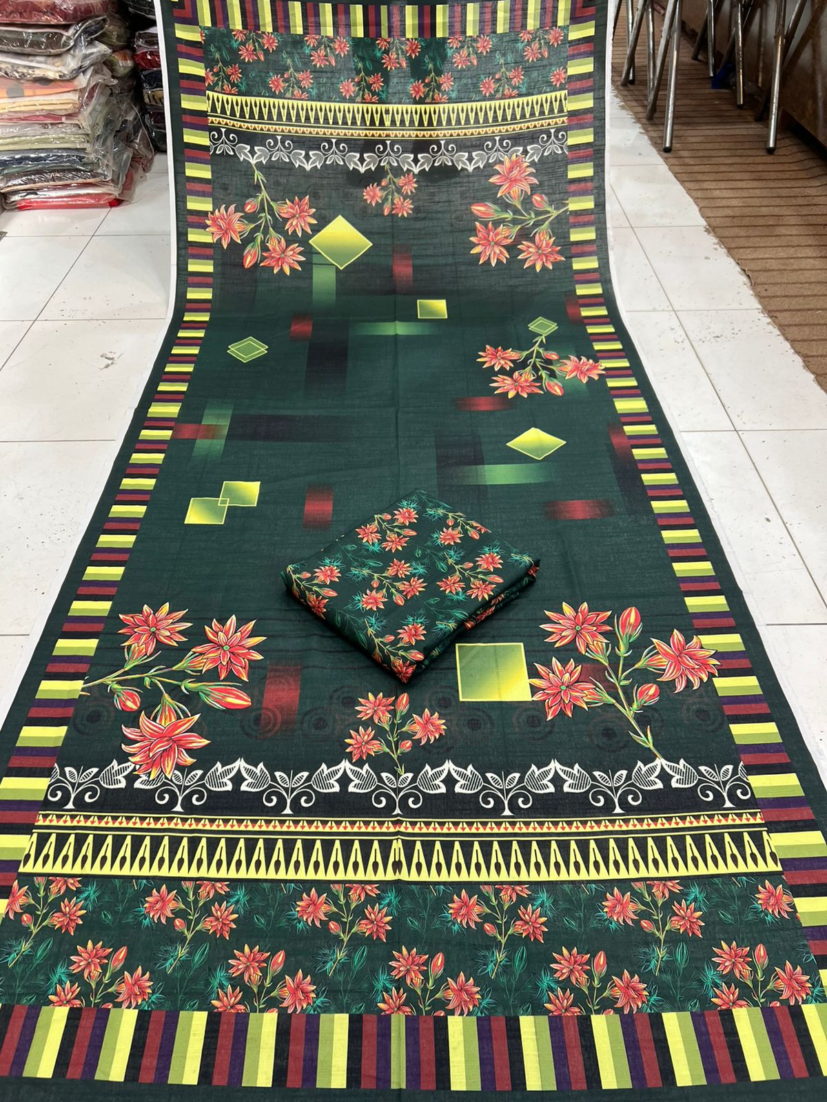 MARIA B KHADDAR V197 - Image 4