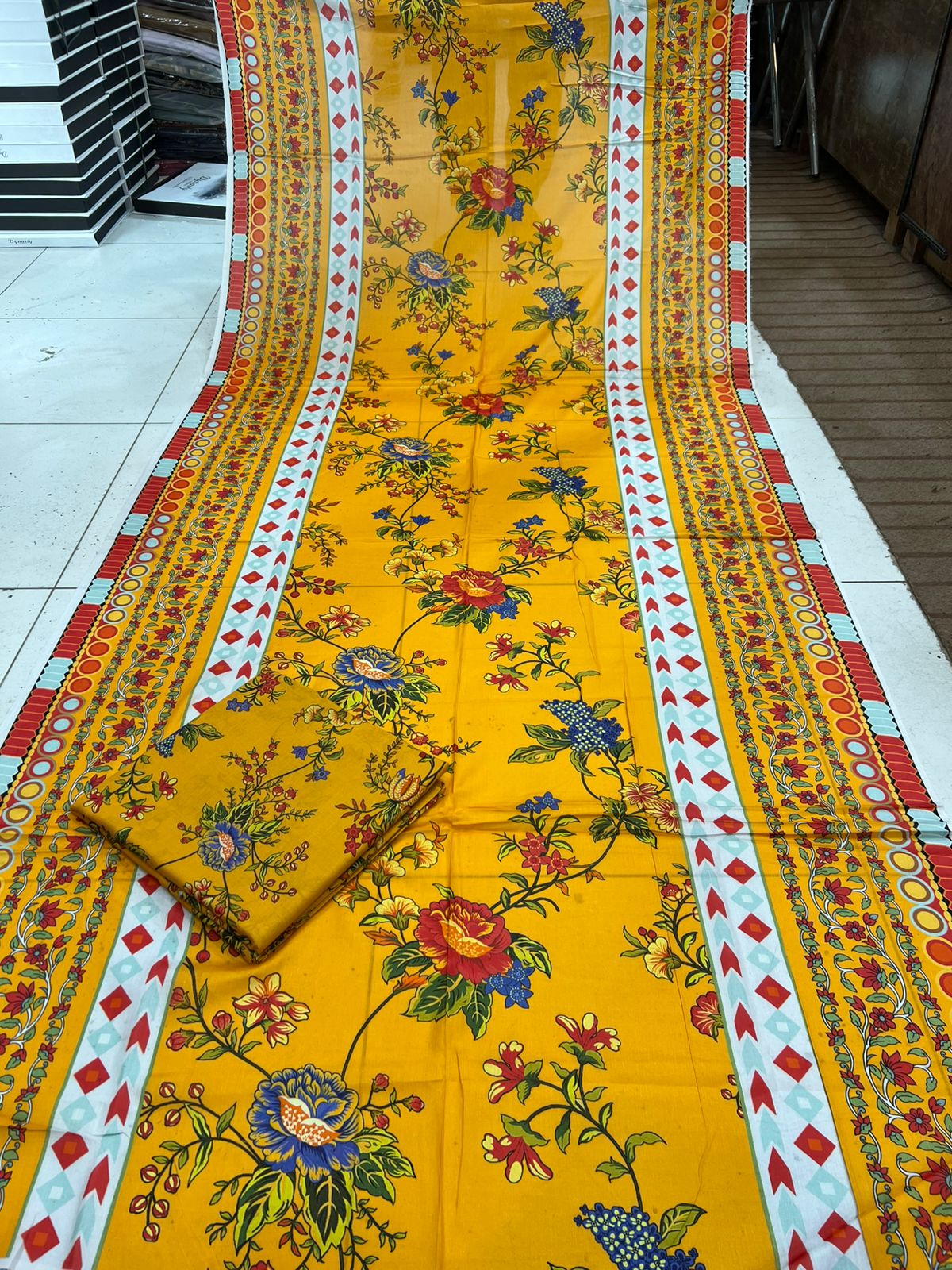 ALKARAM/MARIA.B V270 - Image 2